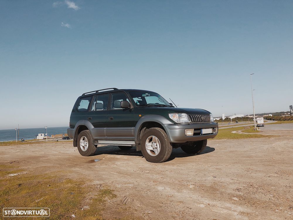 Toyota Land Cruiser Prado - 4