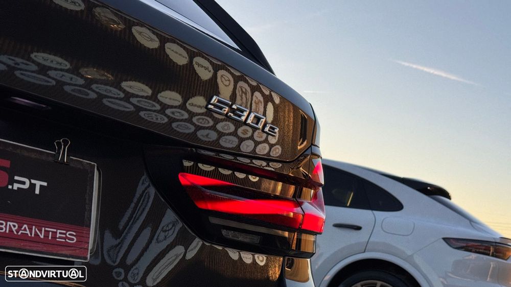BMW 530 e Pack Desportivo M - 5