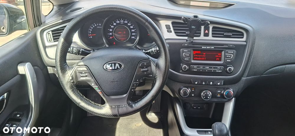 Kia Ceed 1.6 GDI Vision - 28