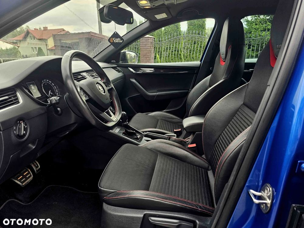Skoda Octavia 2.0 TSI (Green tec) DSG RS - 15