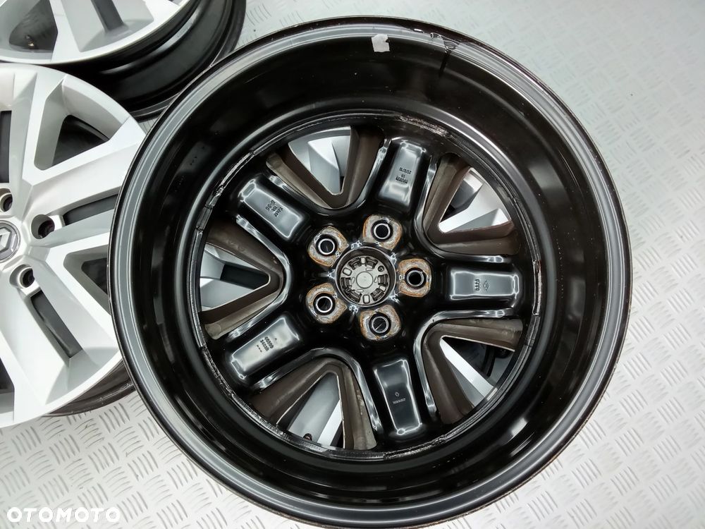 Felgi strukturalne Renault Captur Kadjar Laguna Megane Arkana Fluence 7Jx17 et 35 5x114,3 - 7