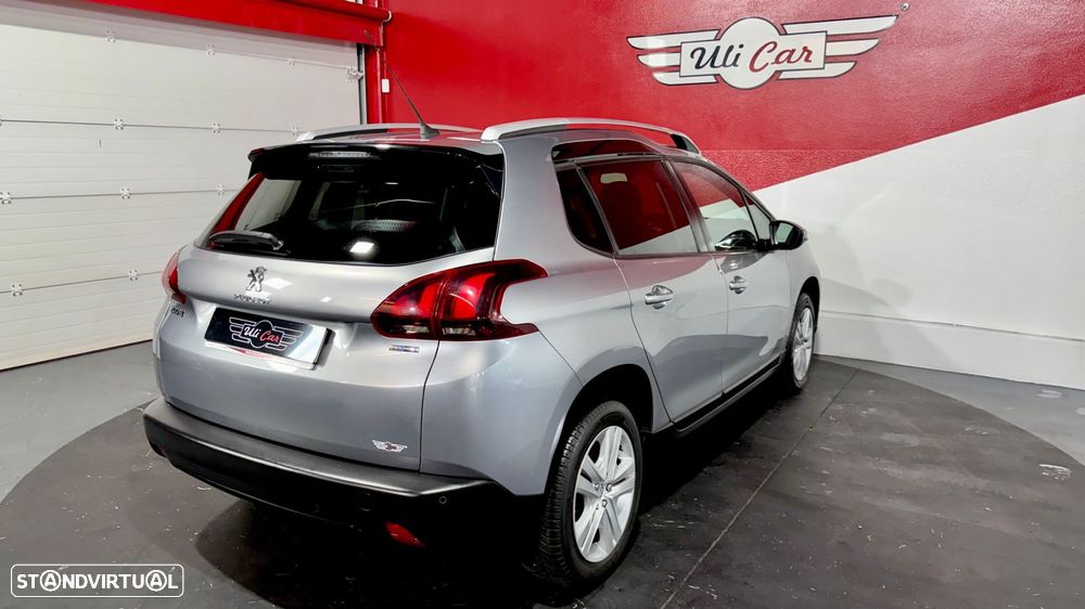 Peugeot 2008 1.2 PureTech Style - 38