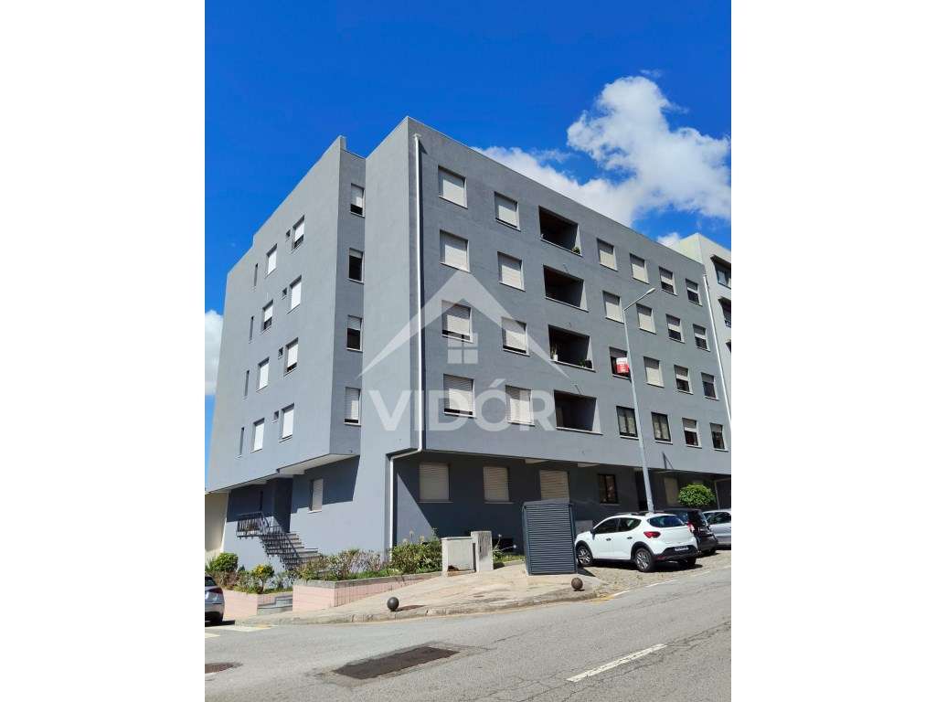 Garagem Edifício Portelinha Fânzeres - Grande imagem: 3/6