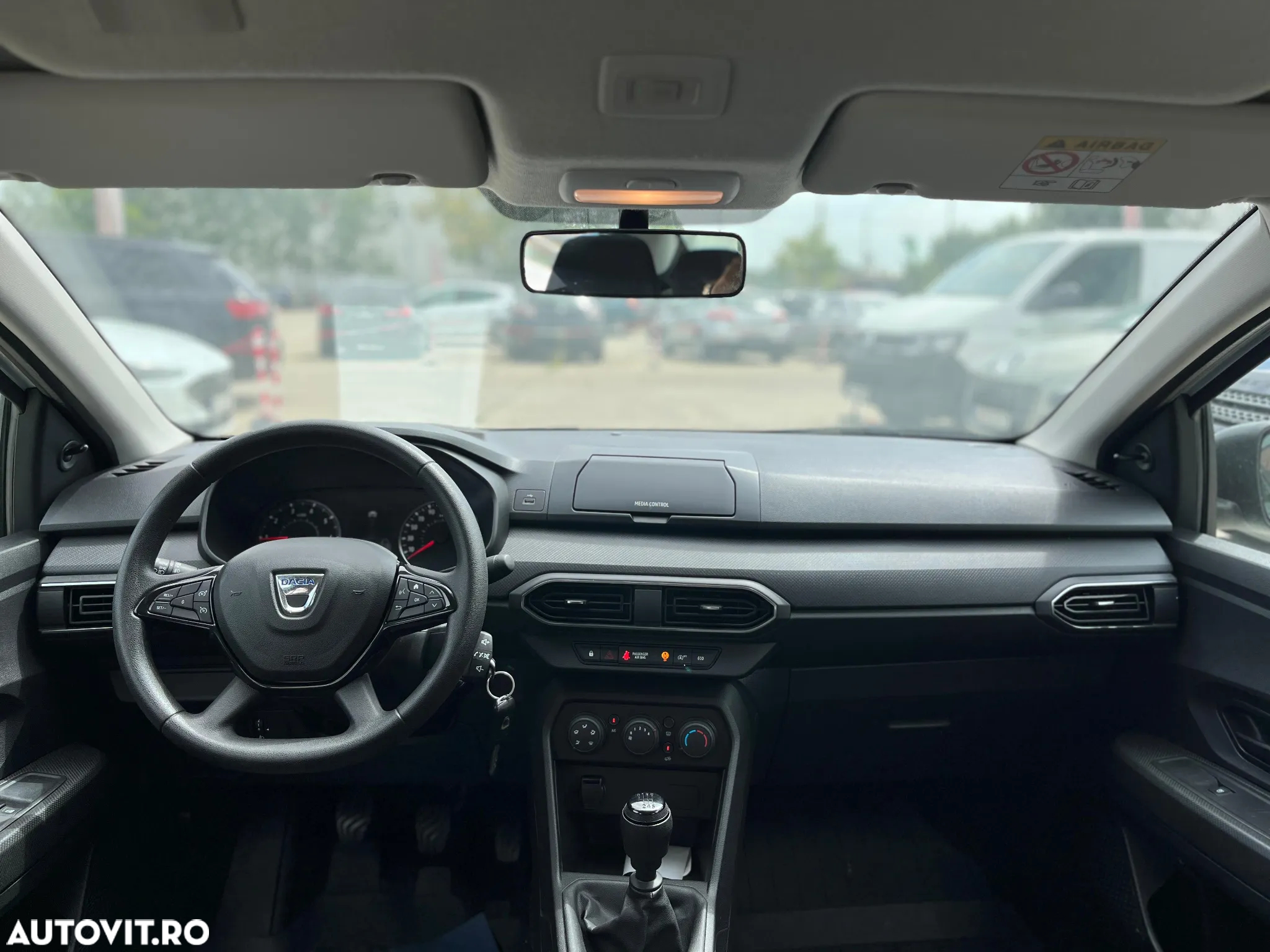 Dacia Logan - 5