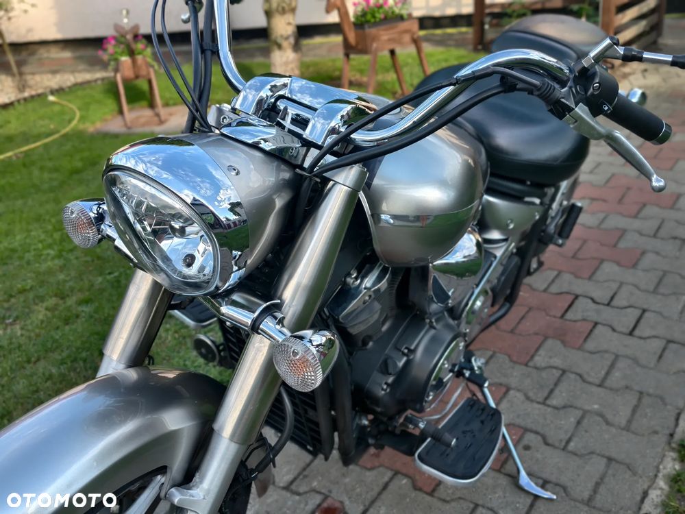 Yamaha XVS - 24