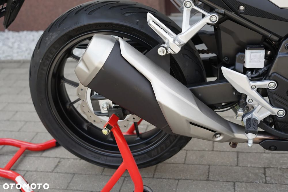 Honda CB - 9