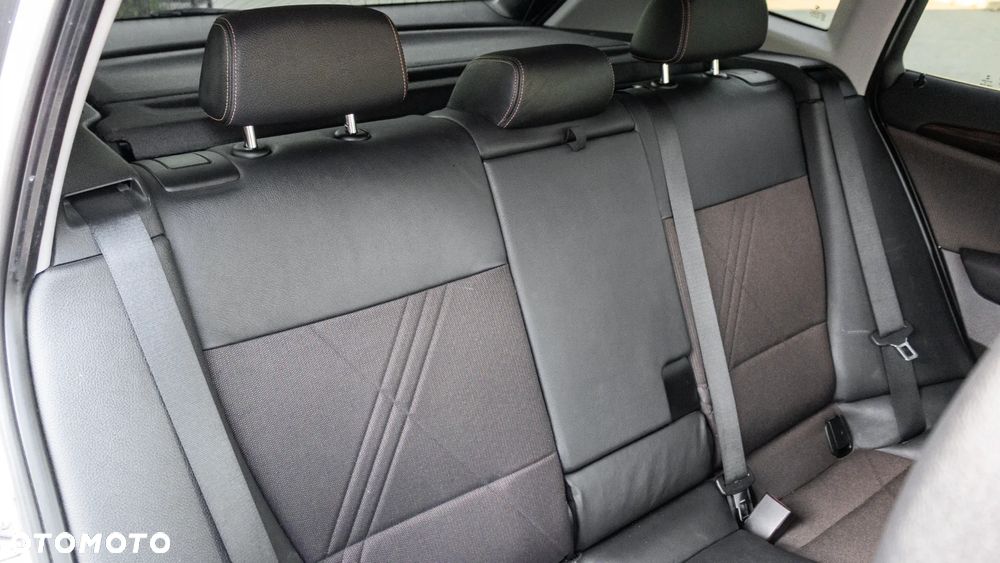 BMW X1 - 28