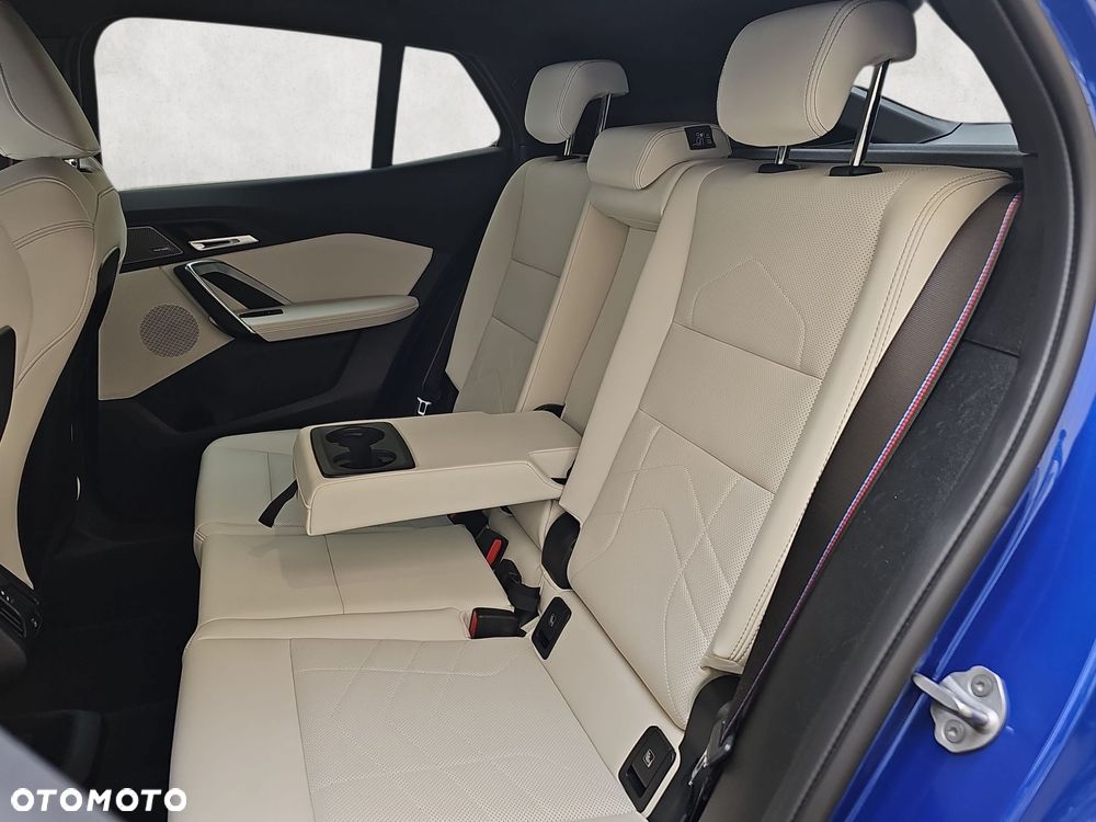 BMW X2 - 25