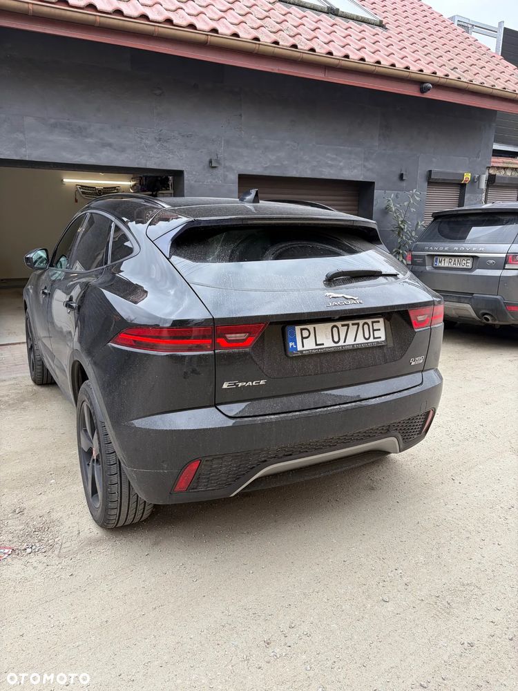 Jaguar E-Pace 2.0 i4D AWD - 8