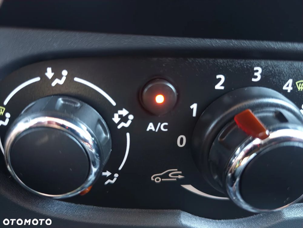 Dacia Duster SCe 115 4x2 Essentiel - 22