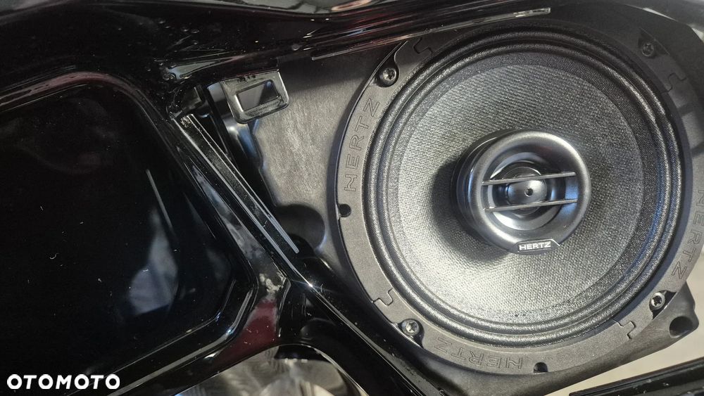 Harley-Davidson Touring Road Glide - 23