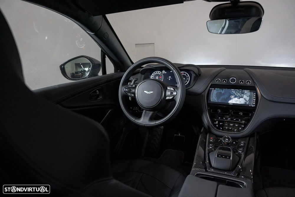 Aston Martin DBX 707 - 9