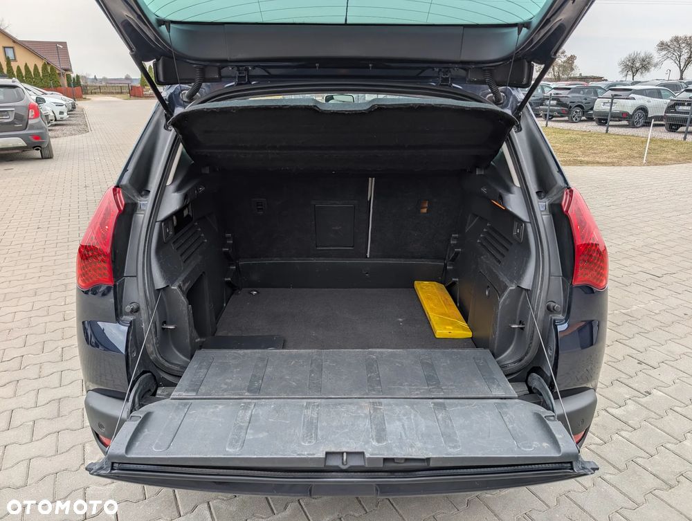 Peugeot 3008 2.0 HDi Premium+ - 41