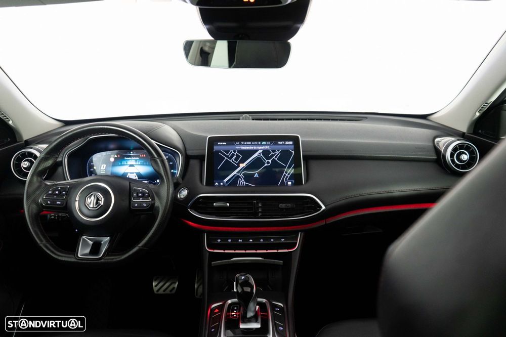 MG EHS 1.5 T-GDI Plug-in Hybrid Luxury - 23