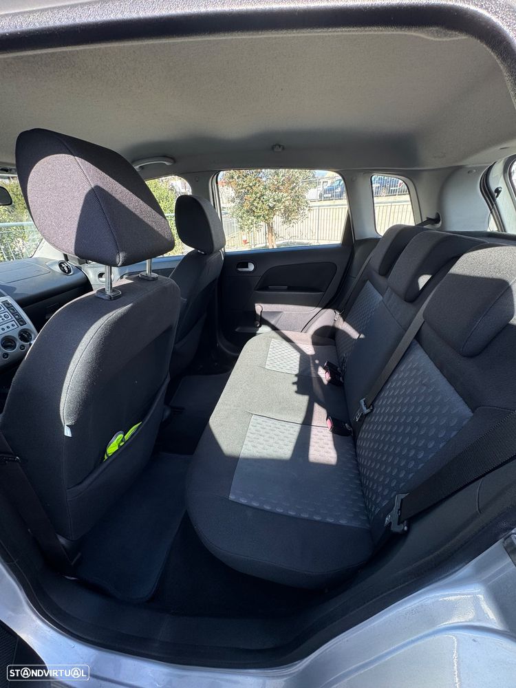 Ford Fiesta 1.25 Ambiente - 4