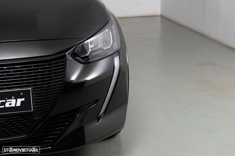 Peugeot e-208 50 kWh Allure - 18