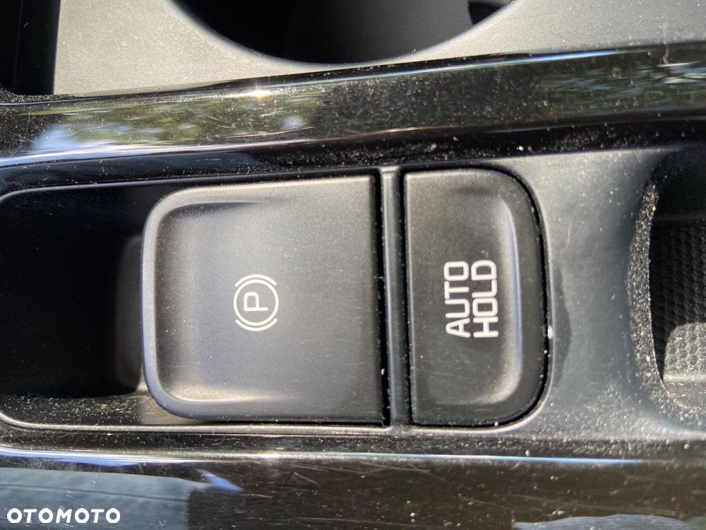 Kia XCeed - 23