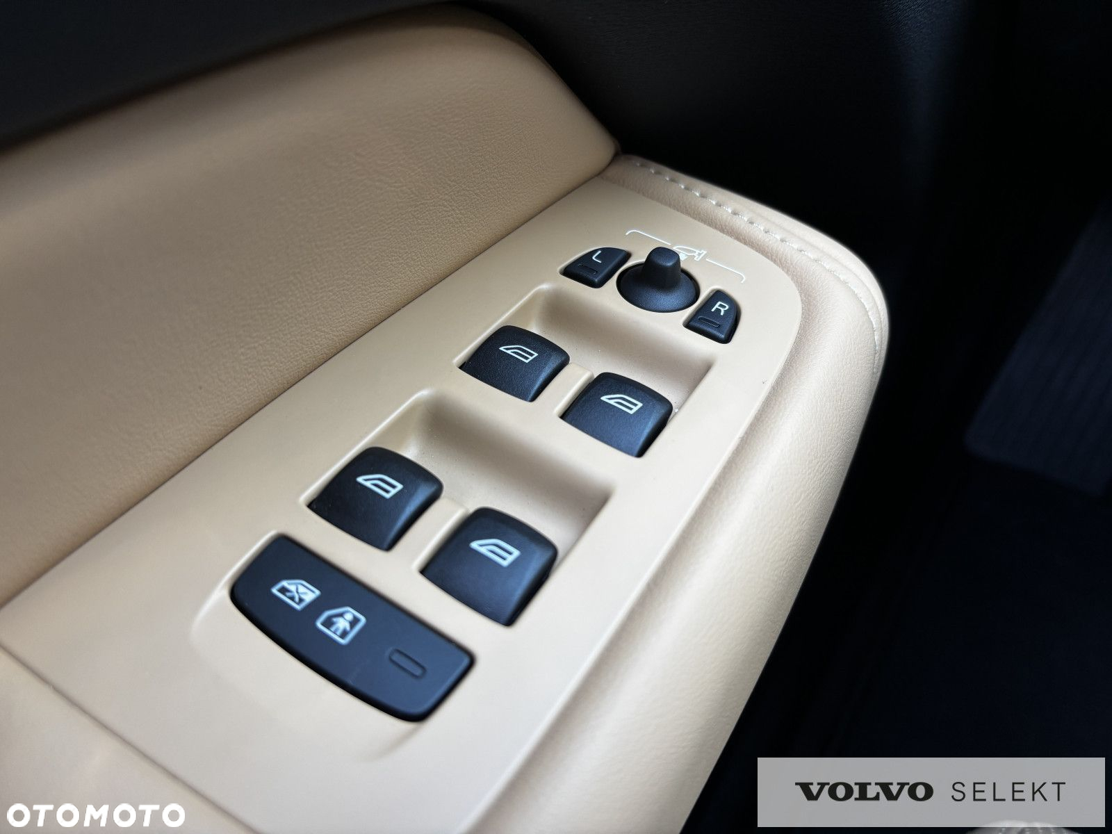 Volvo XC 60 - 13