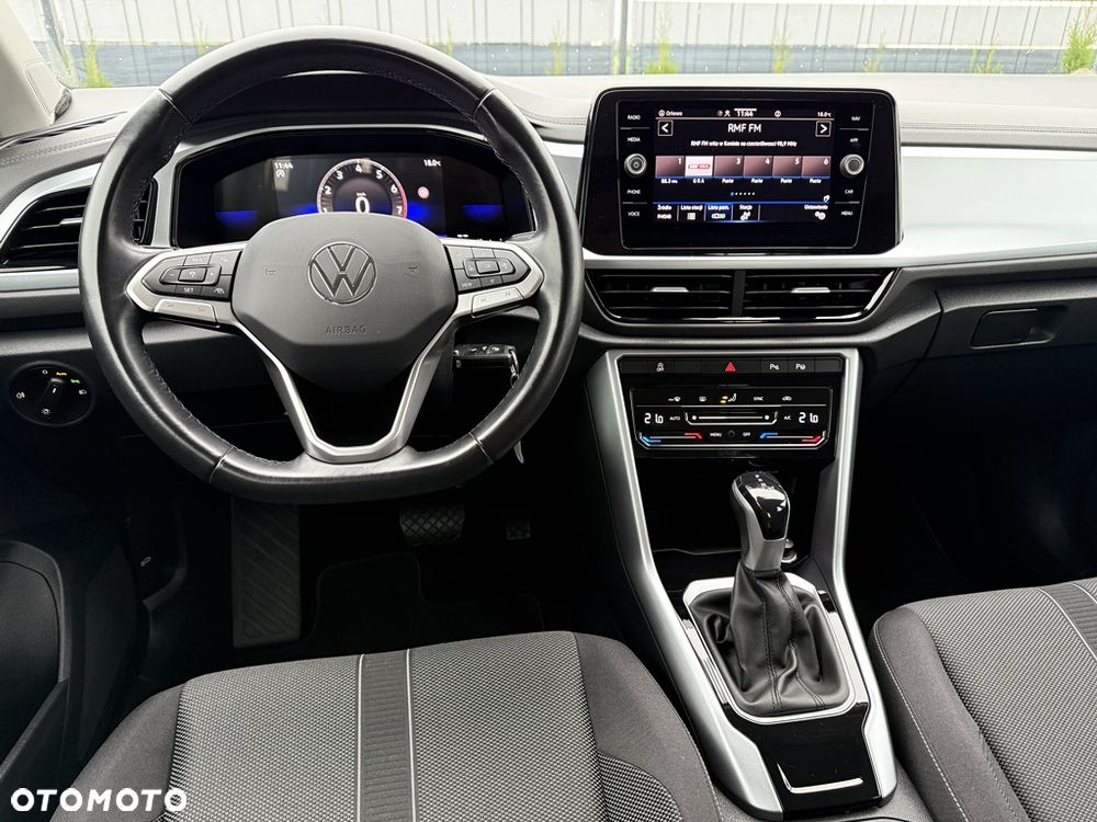 Volkswagen T-Roc - 14