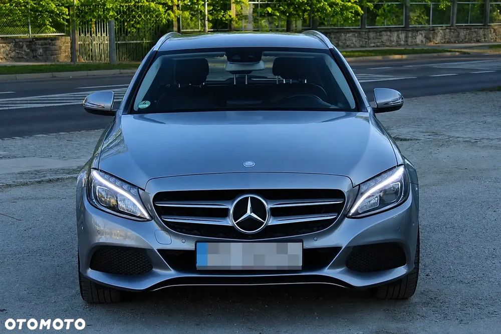 Mercedes-Benz C-Class 2016 photo 5