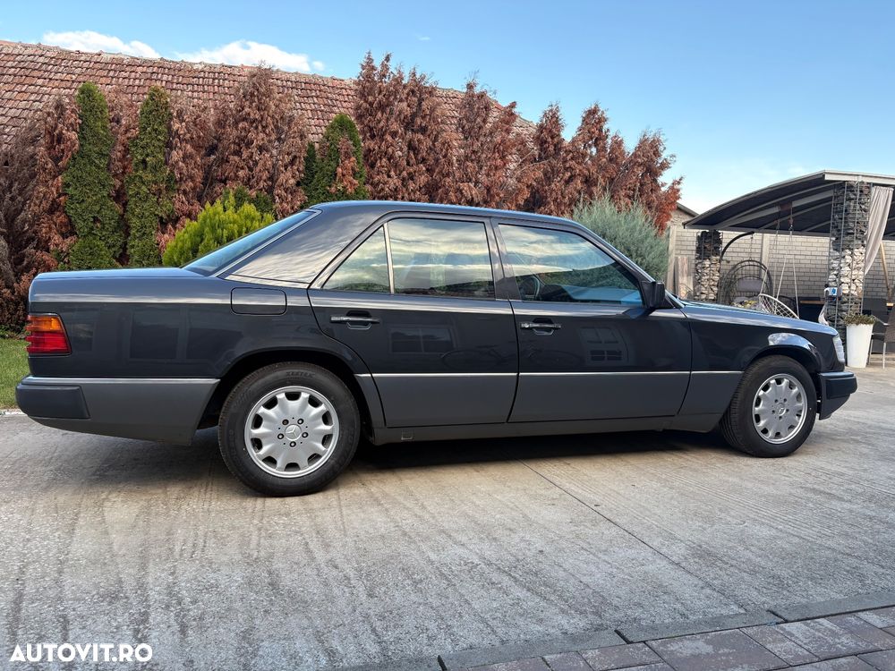 Mercedes-Benz W124 - 6
