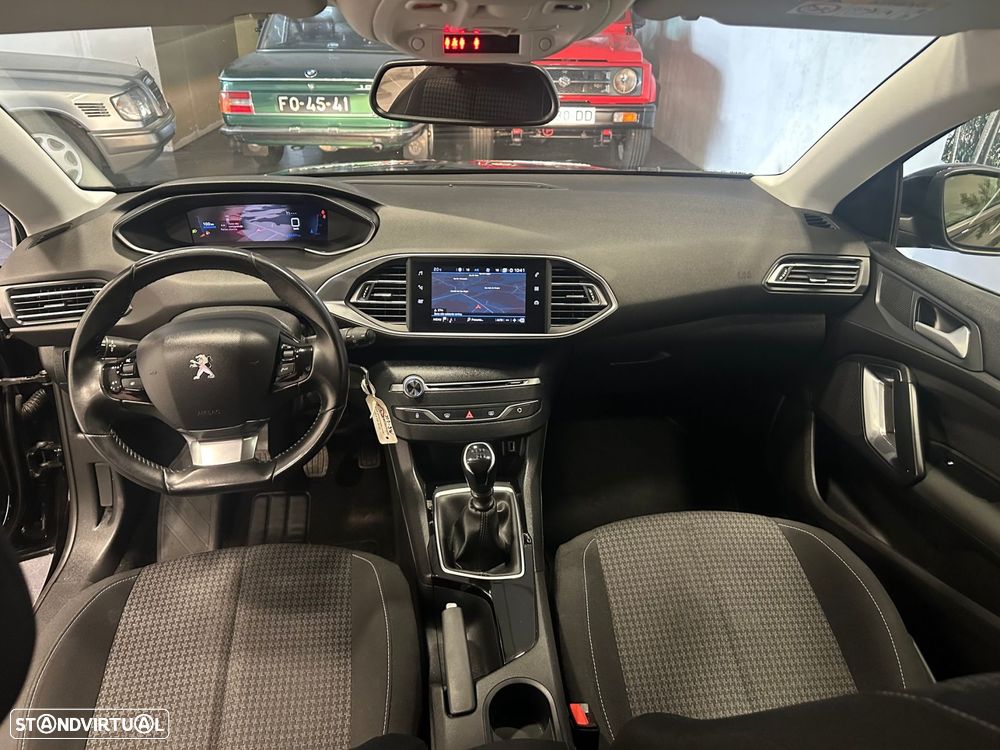 Peugeot 308 SW 1.5 BlueHDi Active - 25