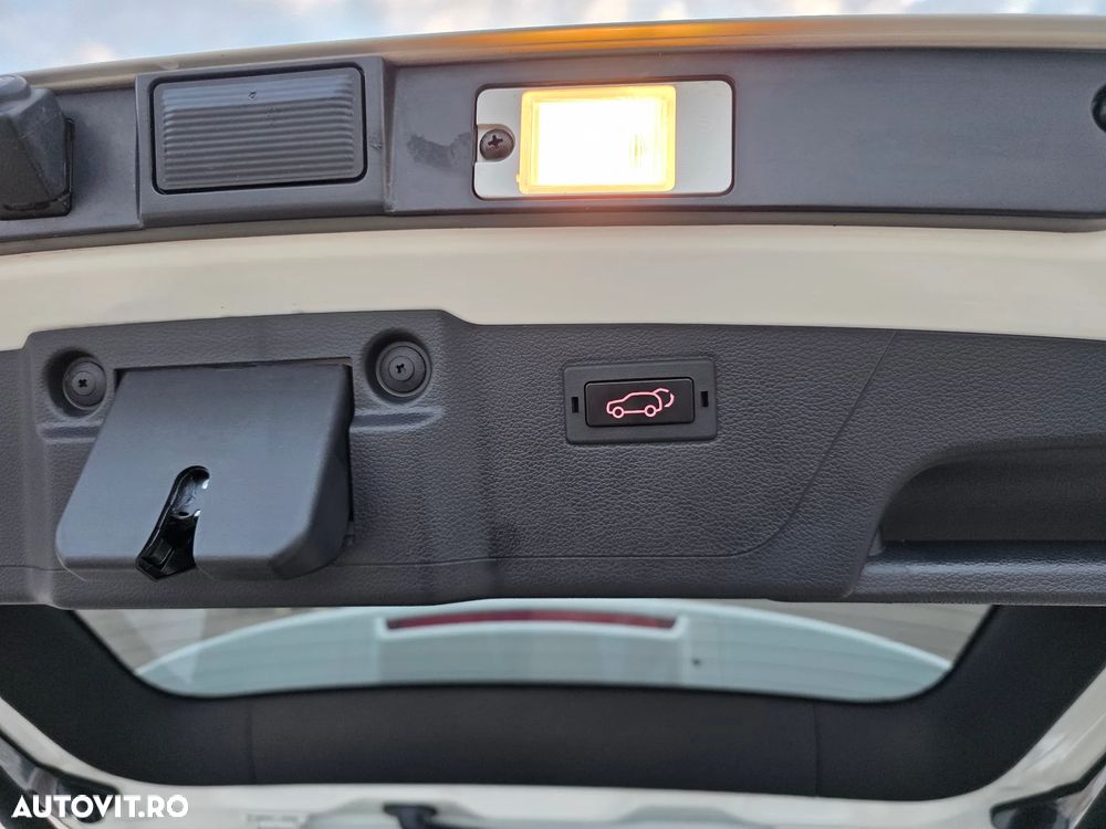 SsangYong Korando 1.5 GDI Turbo AT Premium - 8