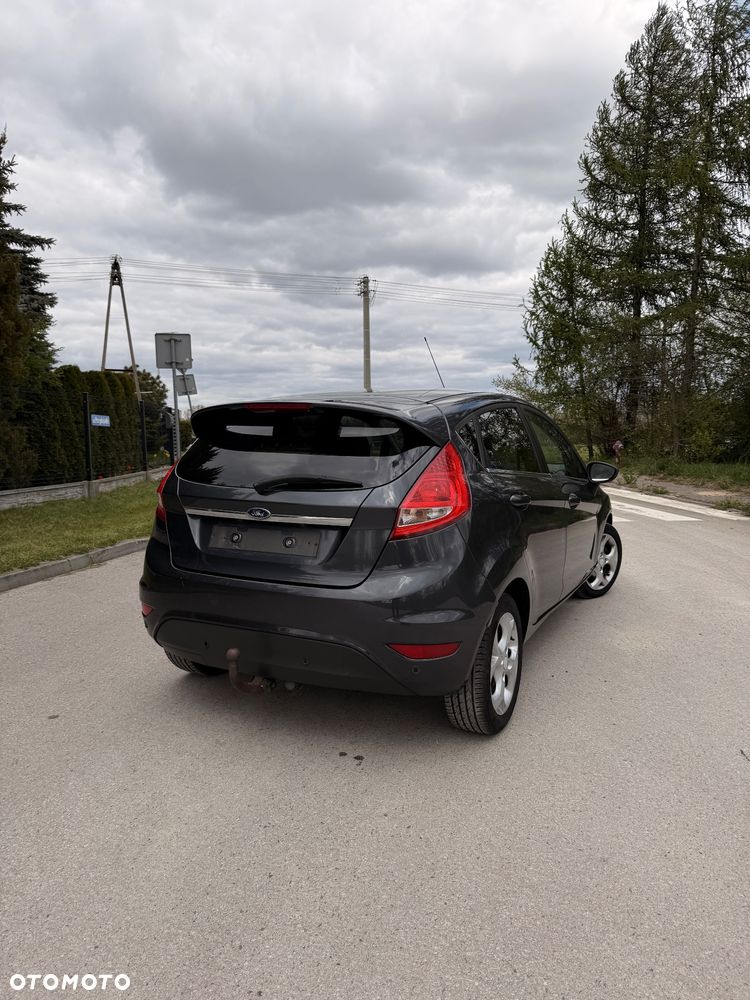Ford Fiesta 1.6 Ti-VCT Titanium - 20