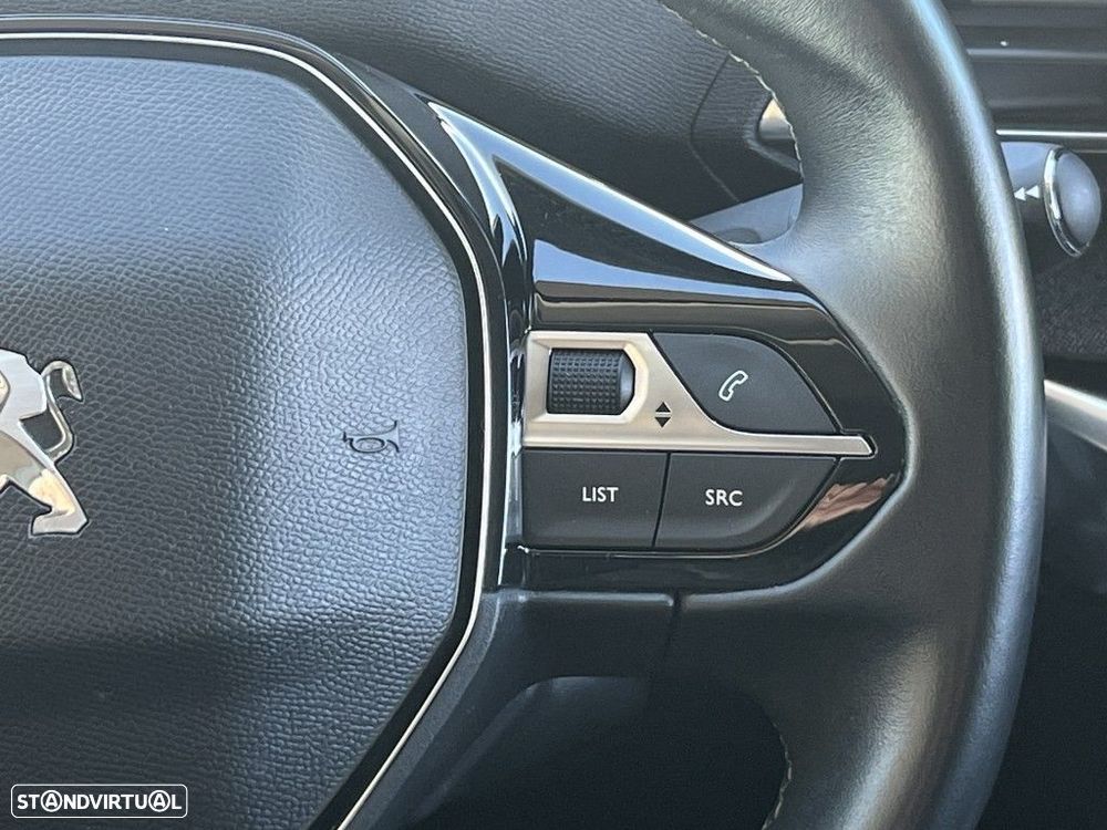 Peugeot 3008 - 10