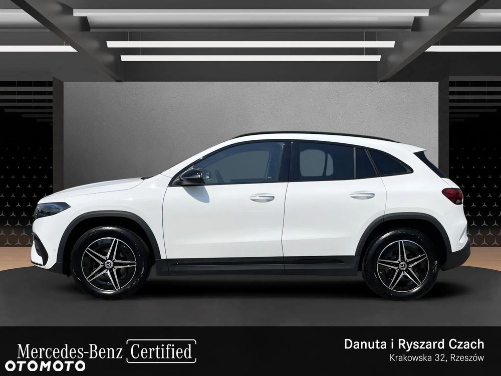 Mercedes-Benz EQA 300 66.5kWh 4-Matic AMG Line - 2