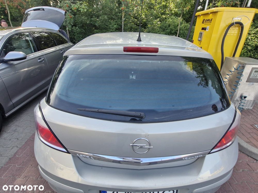 Opel Astra 1.6 Elegance Easytronic - 7
