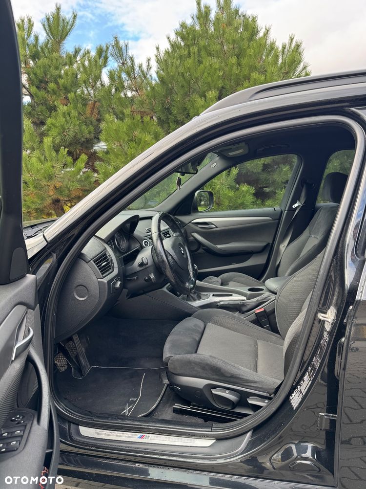 BMW X1 xDrive18d - 9