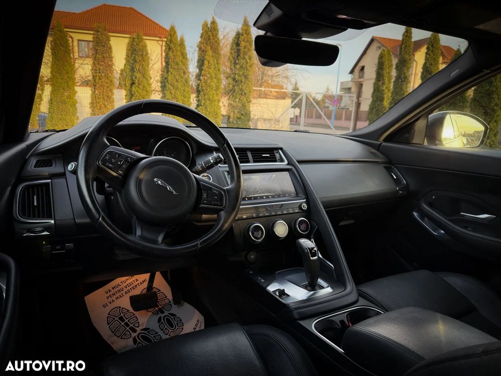 Jaguar E-Pace D180 AWD Aut. S - 9