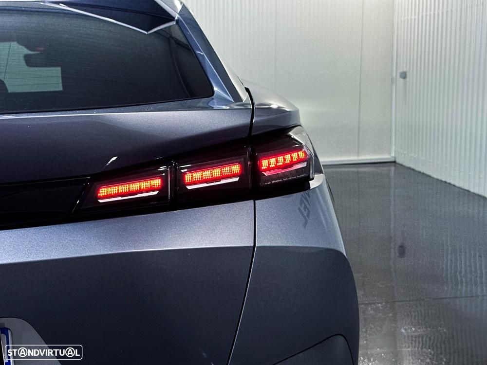 Peugeot 408 1.2 PureTech Allure Pack EAT8 - 35