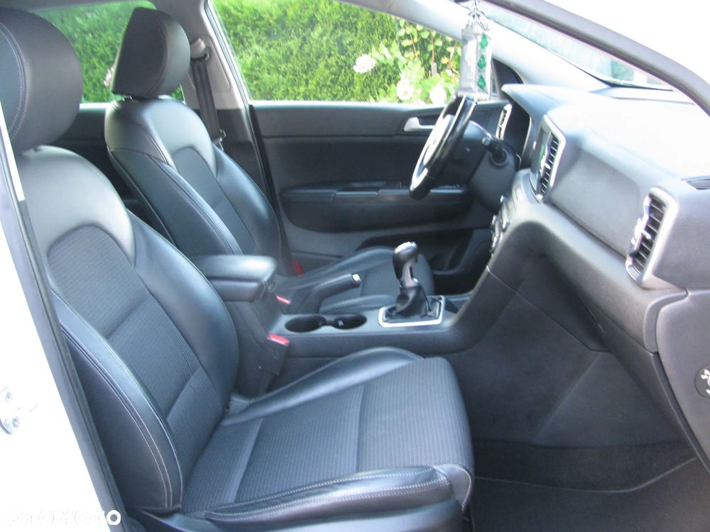 Kia Sportage 1.6 GDI 2WD Attract - 18