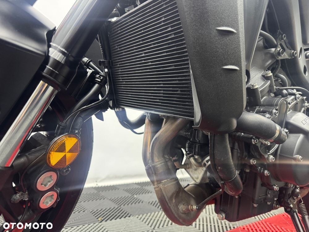 Yamaha MT - 15