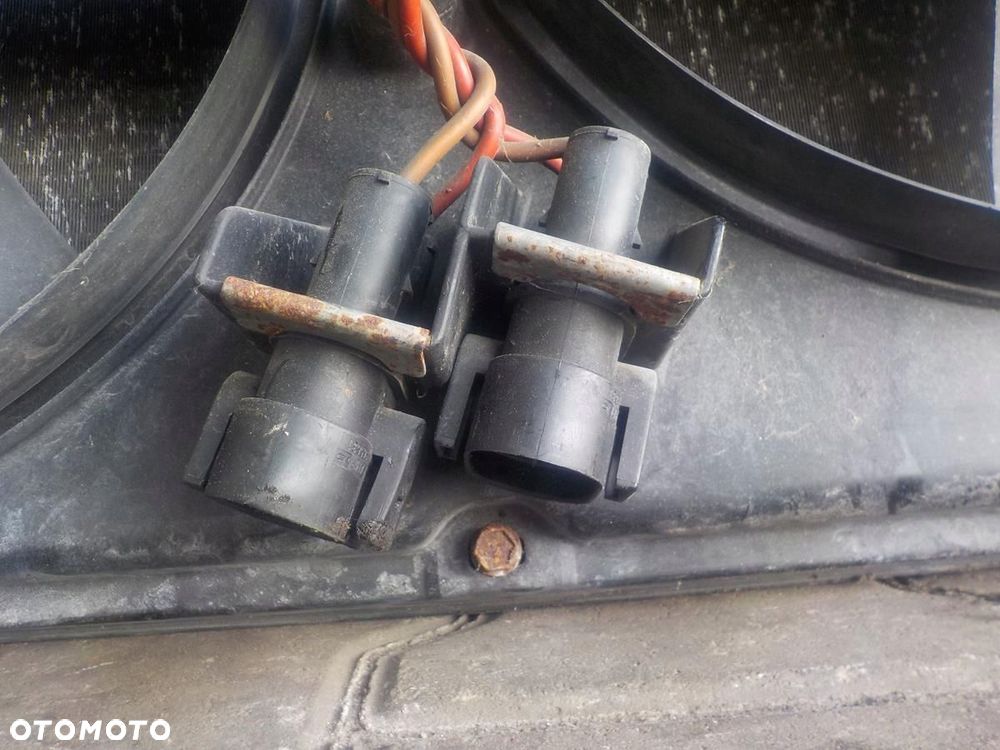 VW T4 2.5 TDI LIFT CHŁODNICA WODY  WENTYLATORY - 3