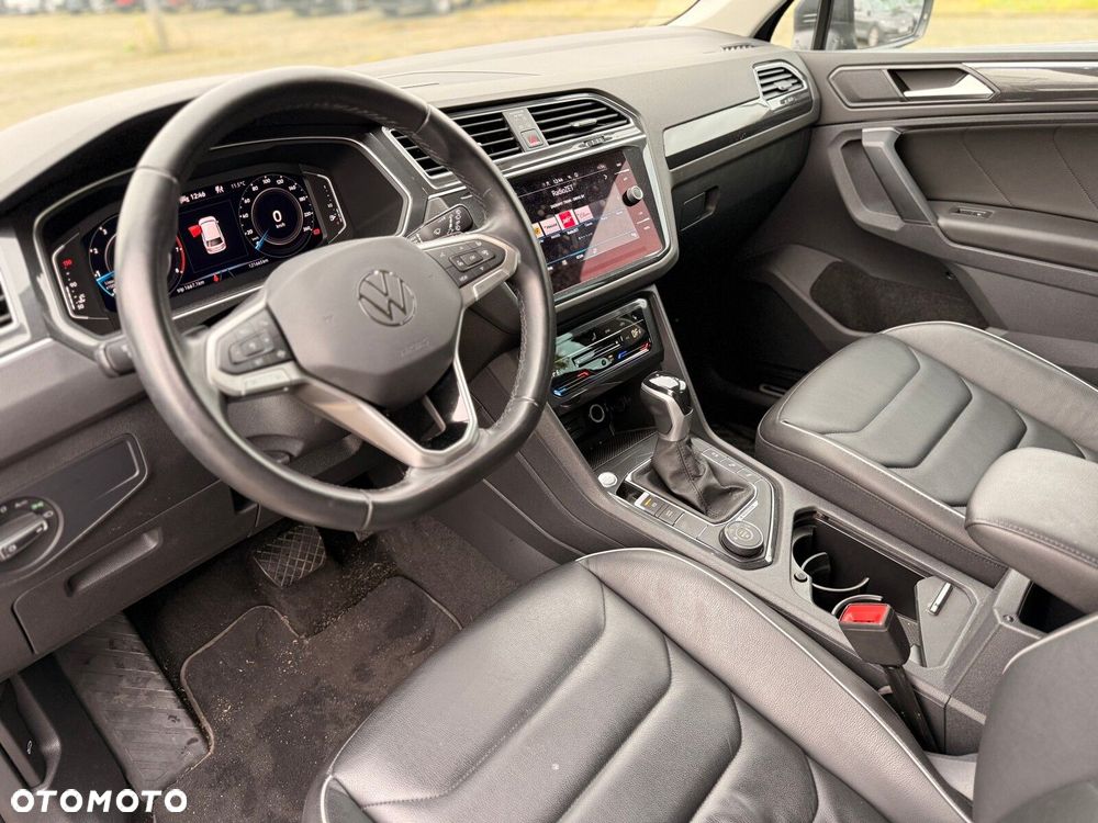 Volkswagen Tiguan 2.0 TSI 4Mot Elegance DSG - 9