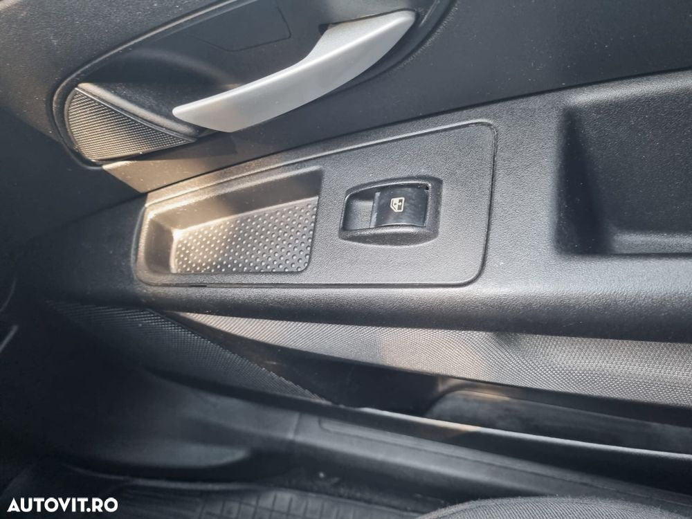 Fiat Linea 1.4 Dynamic - 3
