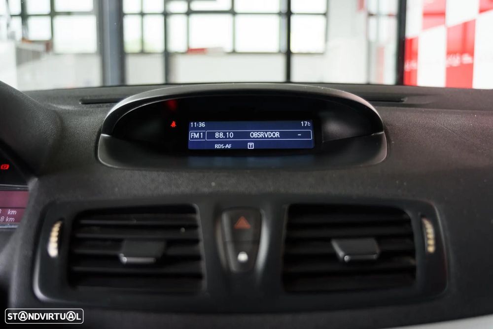 Renault Mégane 1.5 dCi Dynamique - 24