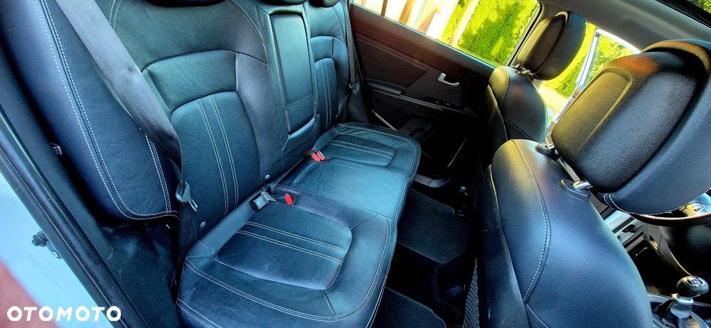 Kia Sportage 2,0 CRDI AWD Spirit - 24