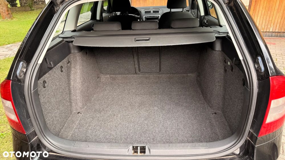 Skoda Octavia 1.4 TSI Ambiente - 15