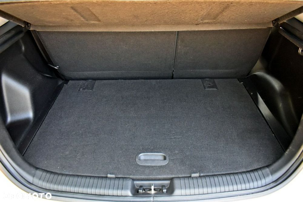 Kia Venga 1.4 S - 20