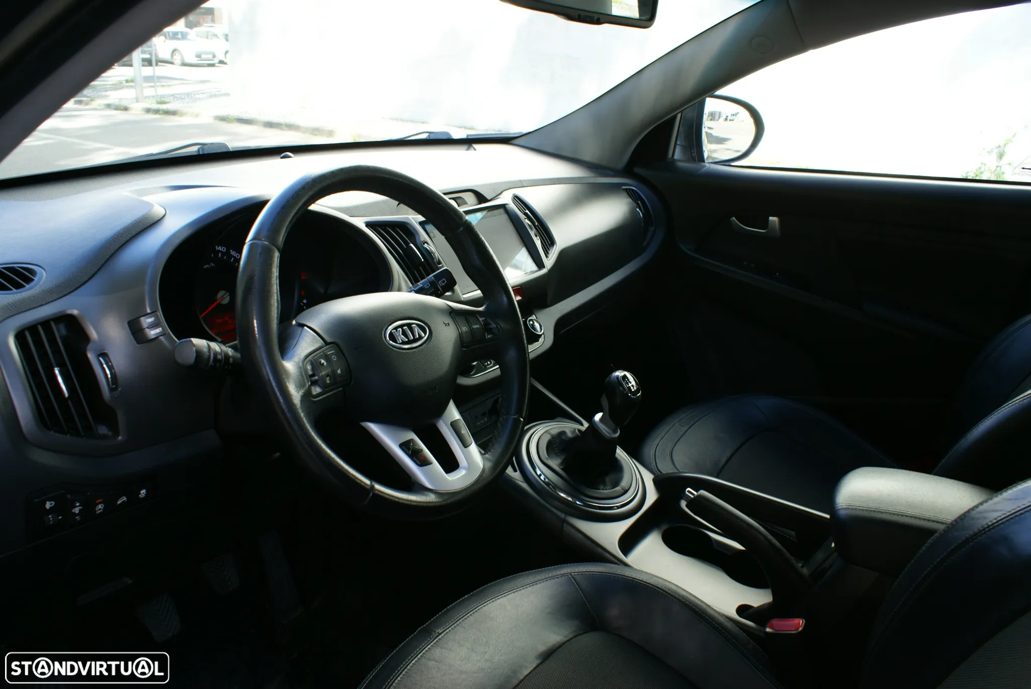 Kia Sportage 1.7 CRDI ISG TX - 10