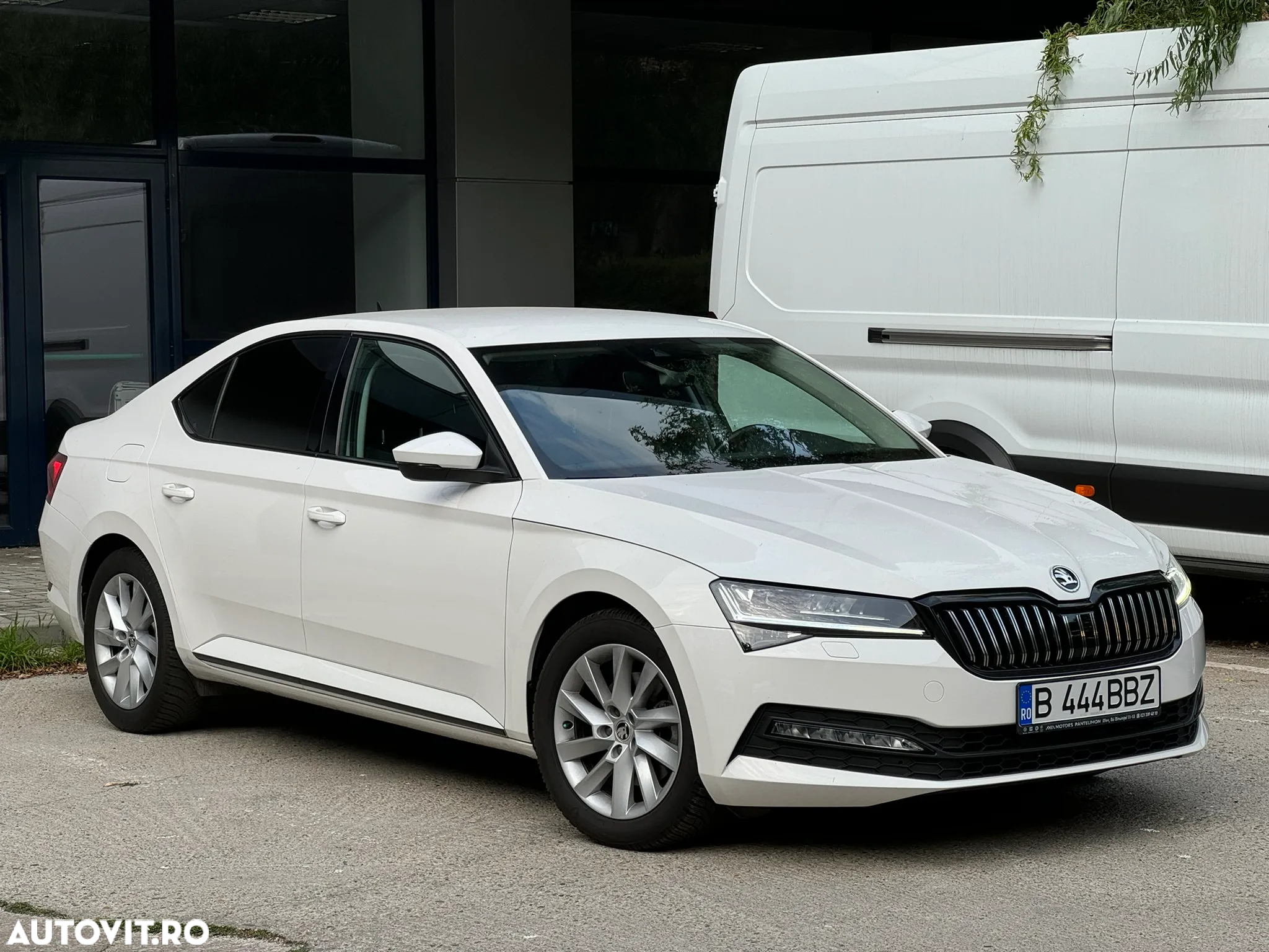 Skoda Superb 2.0 TDI DSG Style - 3