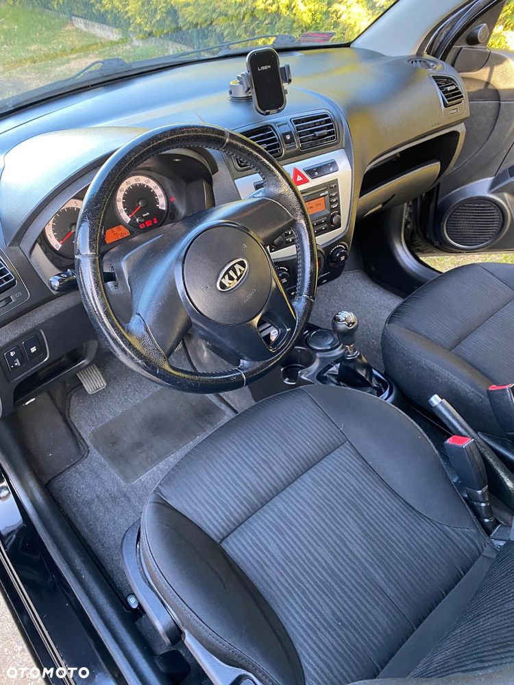 Kia Picanto - 16