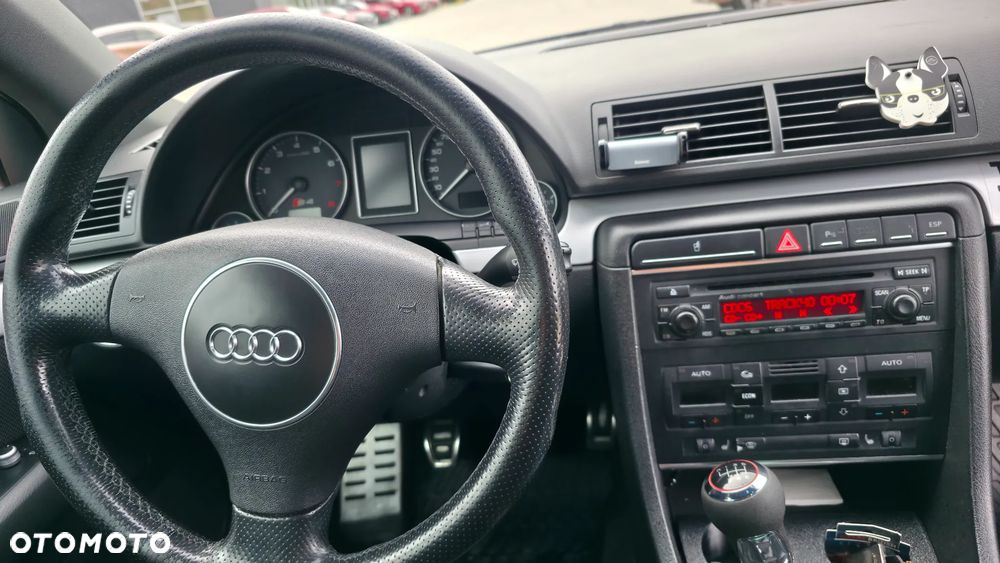 Audi A4 Avant - 8