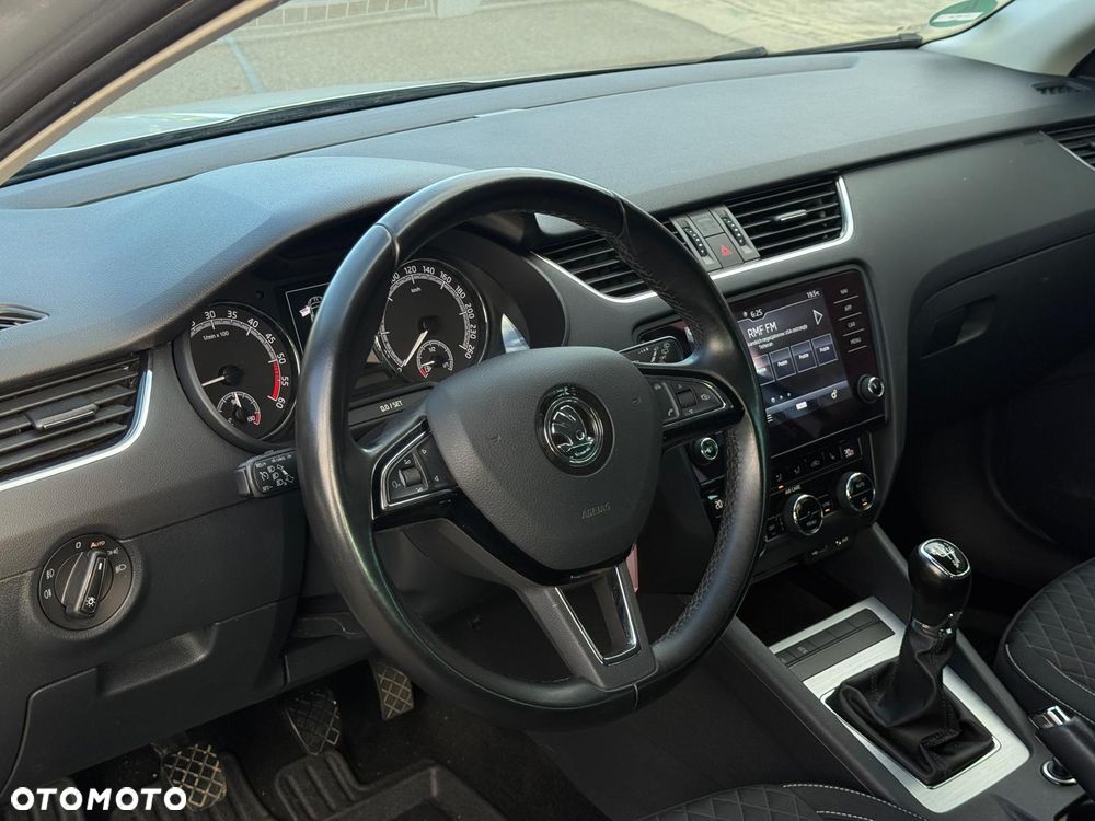 Skoda Octavia 1.6 TDI Drive - 19