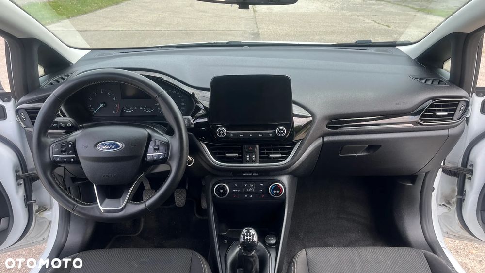 Ford Fiesta 1.1 S&S COOL&CONNECT - 20