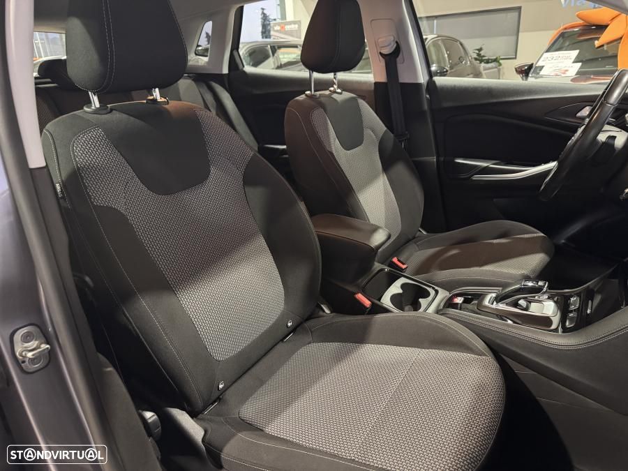 Opel Grandland 1.5 CDTI Business AT - 25